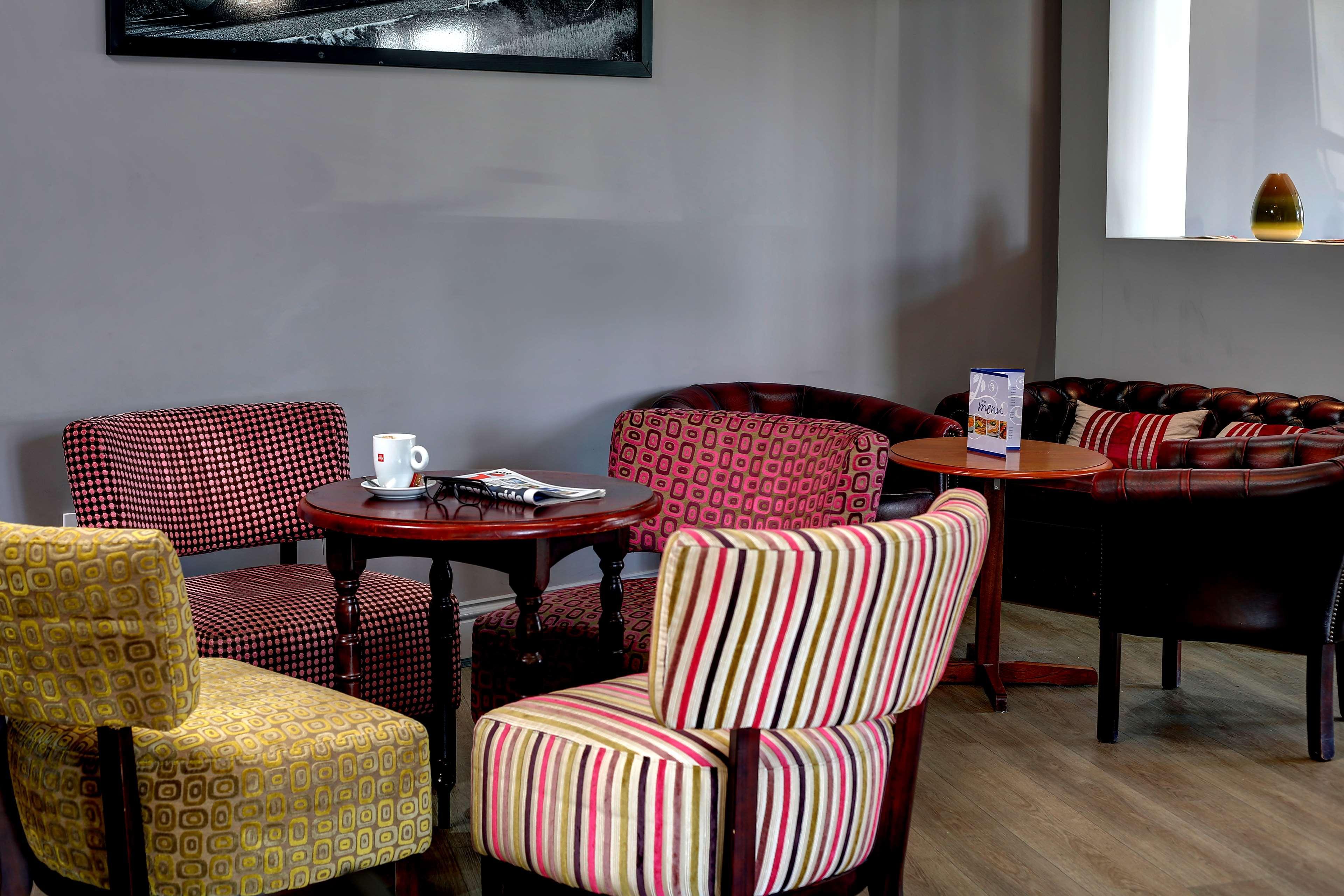 Crewe Arms Hotel エクステリア 写真
