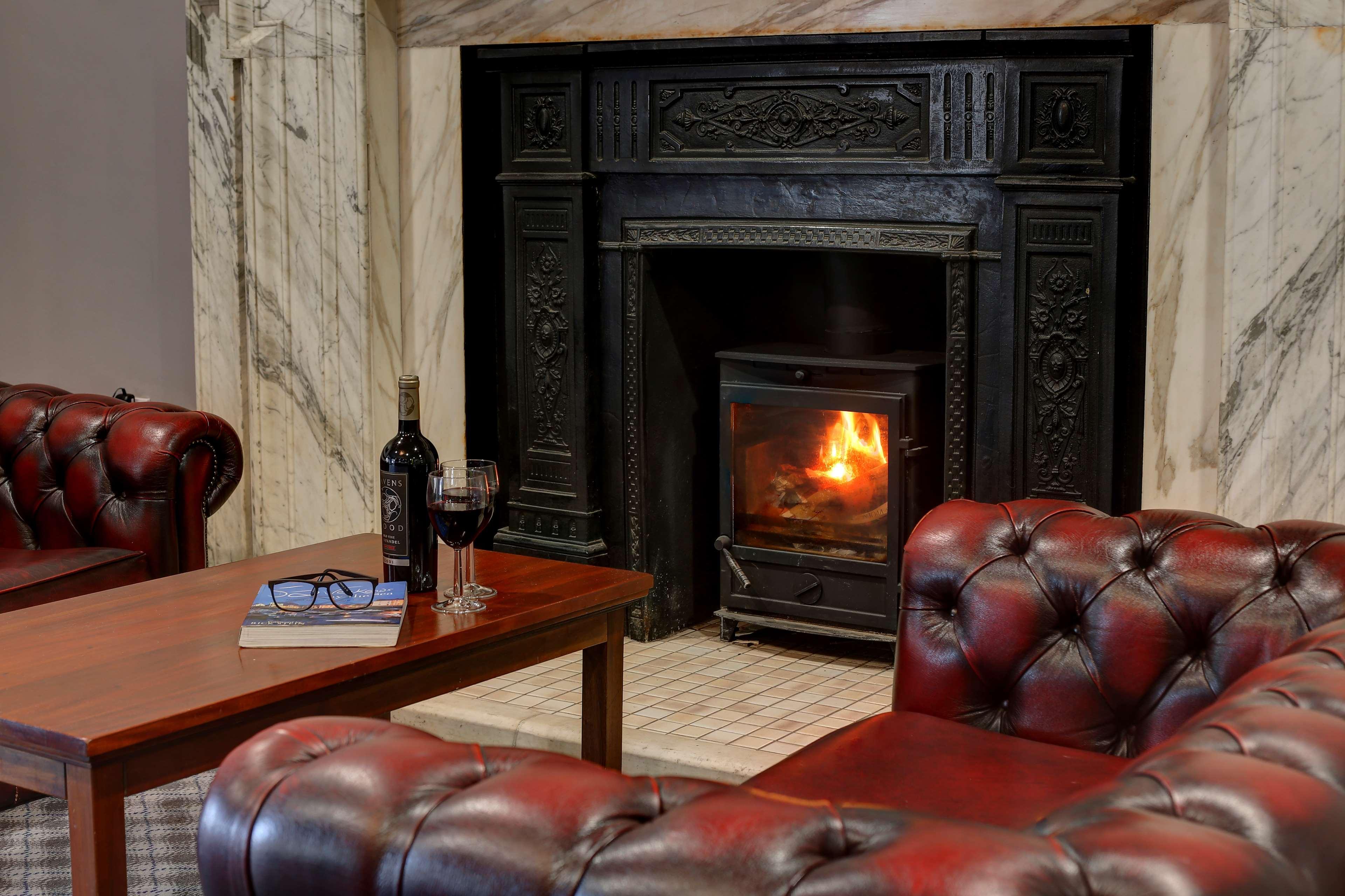Crewe Arms Hotel エクステリア 写真
