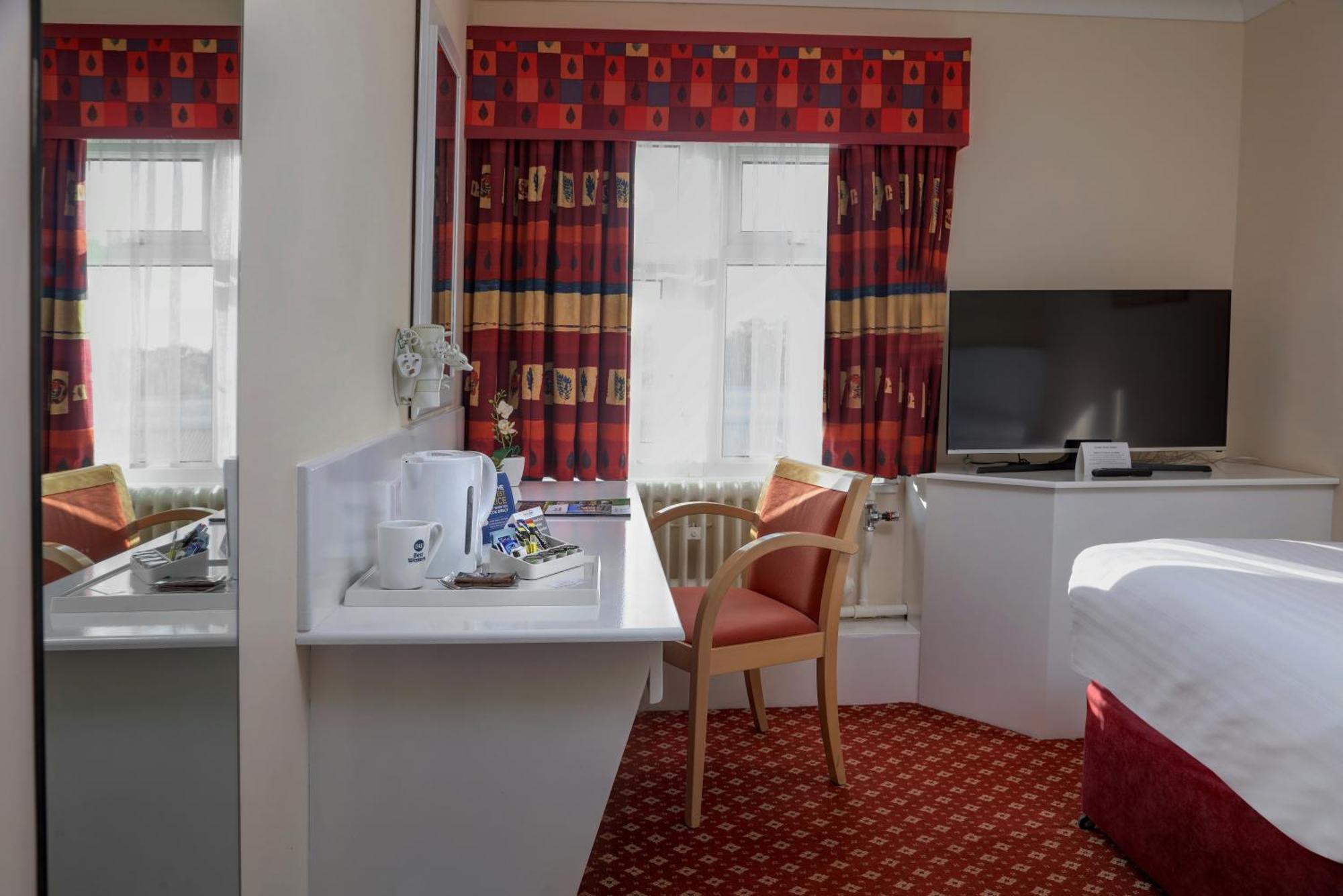 Crewe Arms Hotel エクステリア 写真