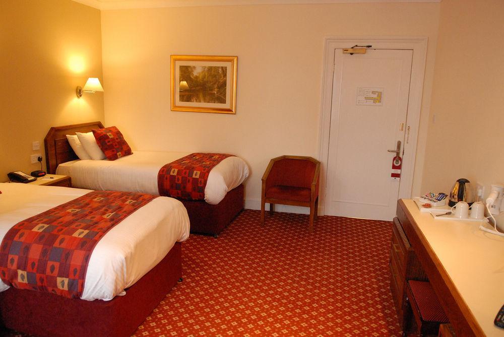 Crewe Arms Hotel エクステリア 写真